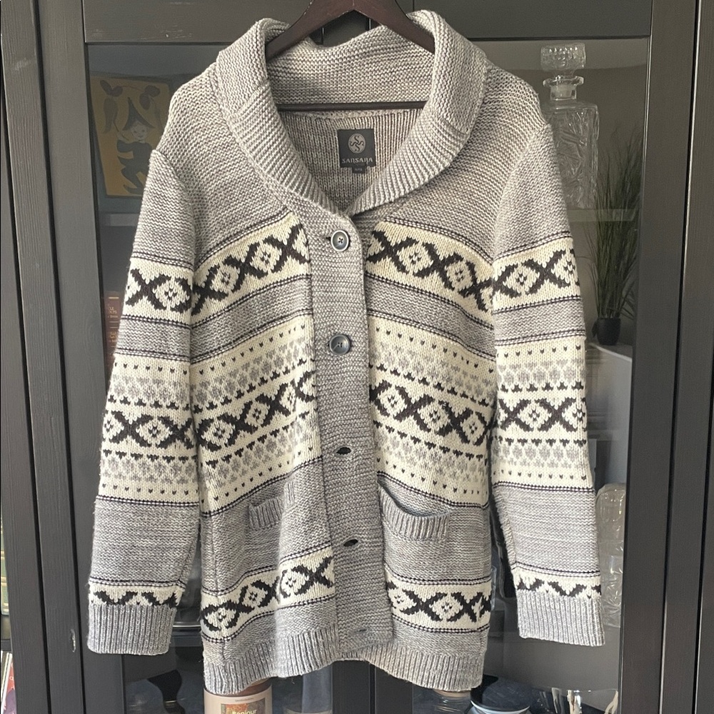 ♻️Sara Gray and Cream Patterned Cardigan